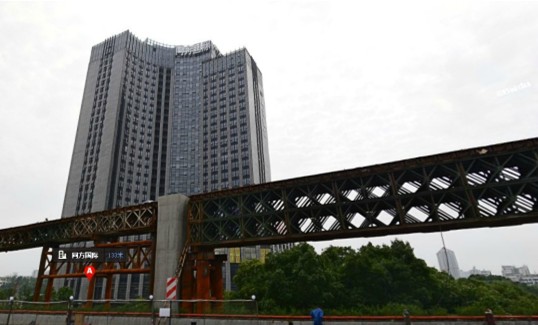 同方國際廣場34臺(tái)中央空調(diào)機(jī)組噪聲治理項(xiàng)目案例